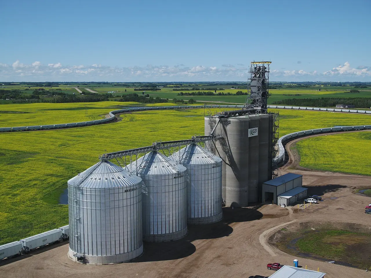 G3 grain terminal and canola fields, 2020
